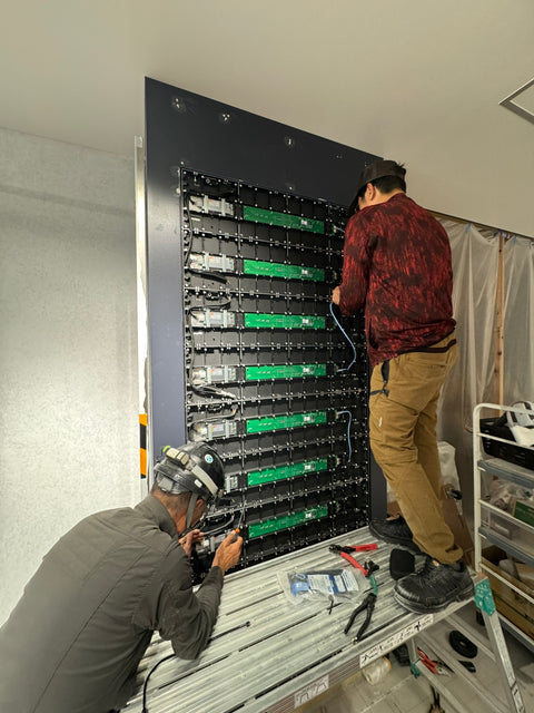 [屋内用]最先端LEDビジョン「UT-PROシリーズ」