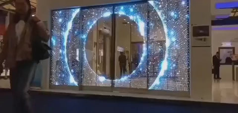 透過型　ホールパンチング LEDビジョン
